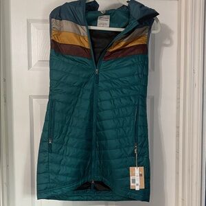 Outdoor Women's Teal and Multicolor Vest